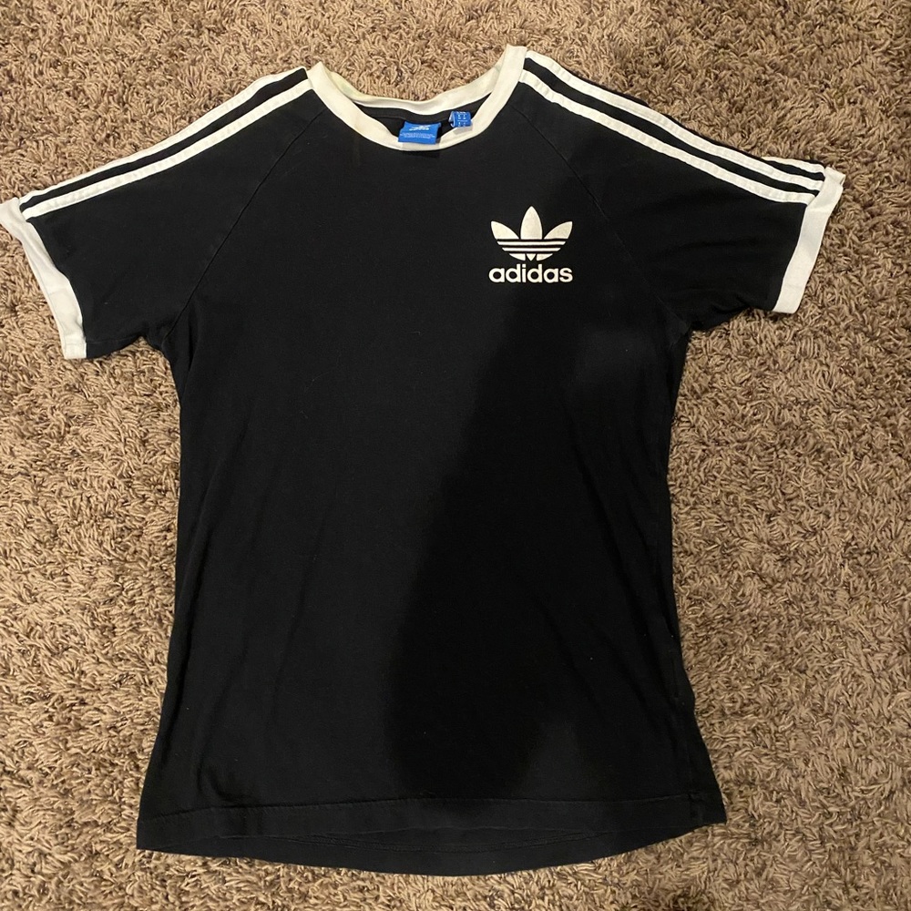 Adidas Black T-Shirt. Youth Medium.